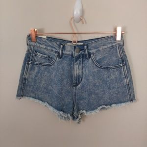 NEW Bullhead Denim Co High Rise shorts